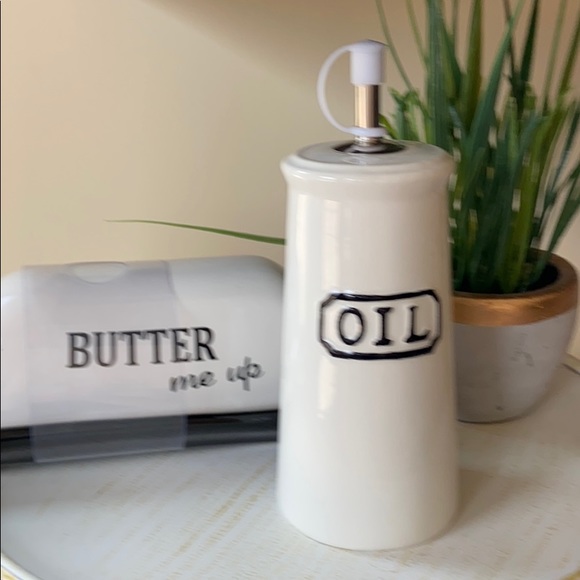 Other - Modern Farmhouse White & Black Oil Bottle